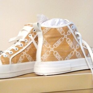 COPY - Woman Sneakers